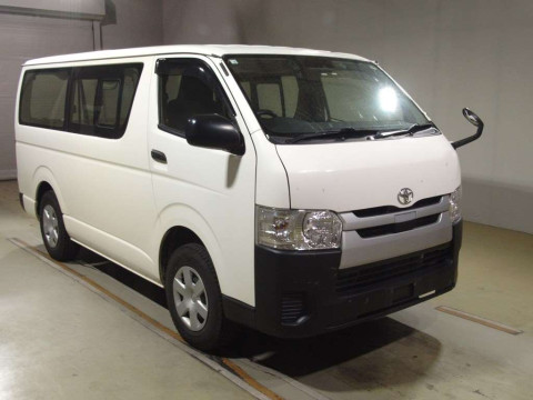 2019 Toyota Hiace Van GDH206V[2]