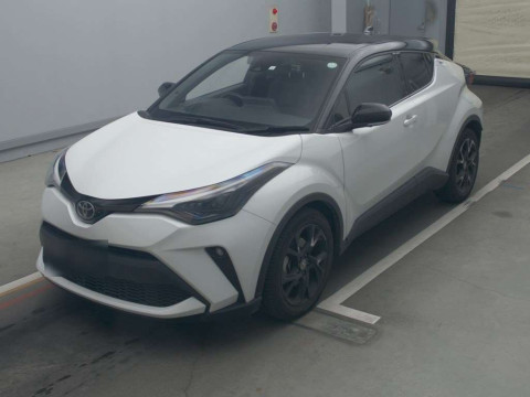 2022 Toyota C-HR NGX10[0]