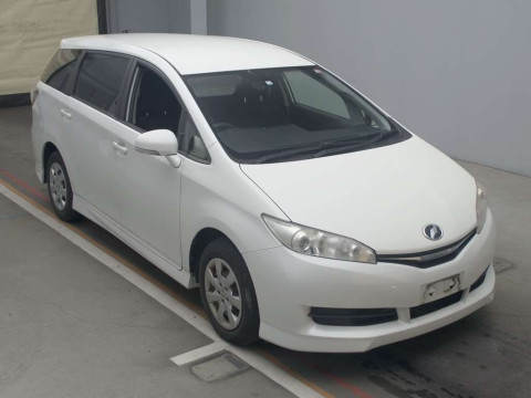 2014 Toyota Wish ZGE20G[2]