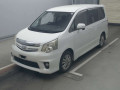 2010 Toyota Noah