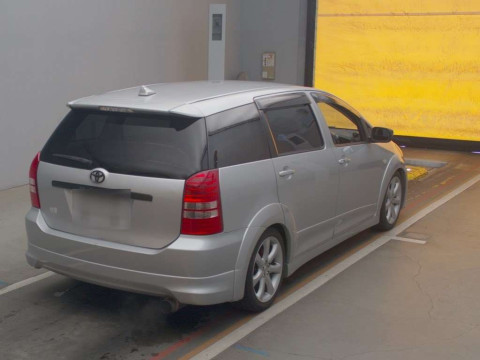 2005 Toyota Wish ANE11W[1]