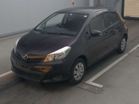 2014 Toyota Vitz NSP130[0]