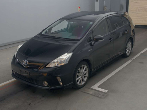 2012 Toyota Prius alpha ZVW41W[0]