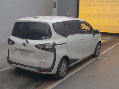 2015 Toyota Sienta NHP170G[1]