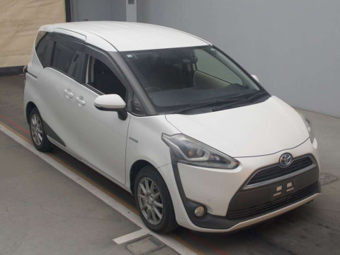 2015 Toyota Sienta NHP170G[2]