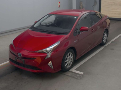 2016 Toyota Prius ZVW50[0]