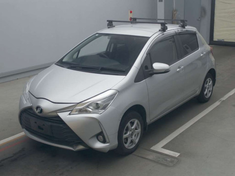 2017 Toyota Vitz NSP135[0]