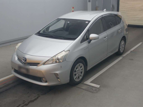 2012 Toyota Prius alpha ZVW41W[0]