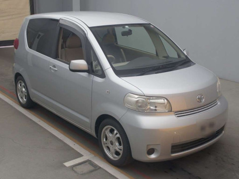 2006 Toyota Porte NNP10[2]