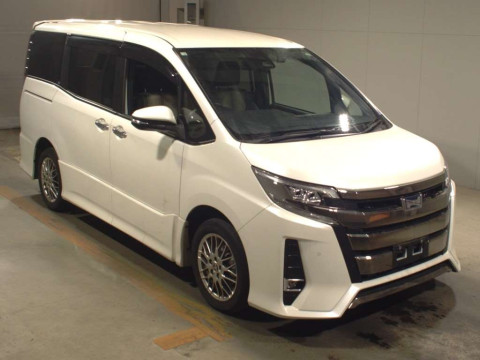 2020 Toyota Noah ZWR80W[2]