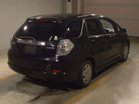 2011 Honda Fit Shuttle Hybrid GP2[1]