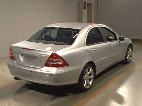 2006 Mercedes Benz C-Class 203046[1]