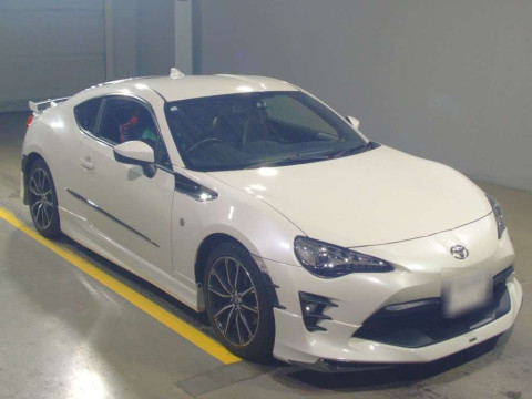 2018 Toyota 86 ZN6[2]