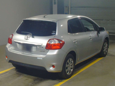 2011 Toyota Auris NZE154H[1]