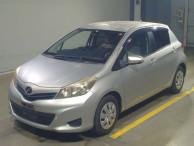 2011 Toyota Vitz