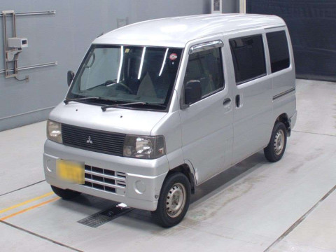 2001 Mitsubishi Minicab Van U62V[0]