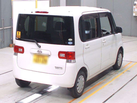 2009 Daihatsu Tanto L375S[1]