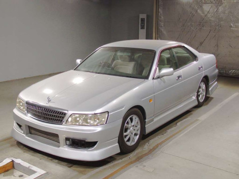 2002 Nissan Laurel HC35[0]