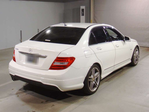 2011 Mercedes Benz C-Class 204048[1]