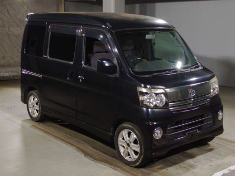 2006 Daihatsu Atrai Wagon S320G[2]