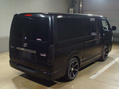 2013 Toyota Hiace Van KDH206V[1]