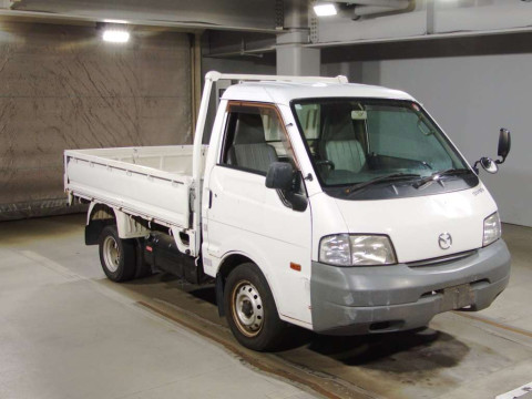 2013 Mazda Bongo Truck SKP2T[2]