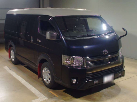 2021 Toyota Hiace Van GDH211K[2]