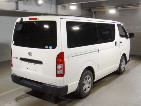 2017 Toyota Regiusace Van TRH200V[1]