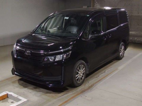 2015 Toyota Voxy ZRR80G[0]