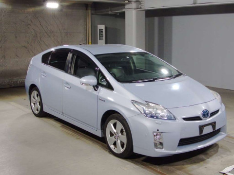 2010 Toyota Prius ZVW30[2]