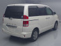 2005 Toyota Noah