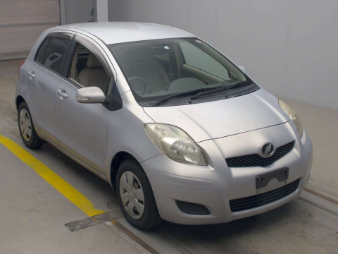 2008 Toyota Vitz KSP90[2]