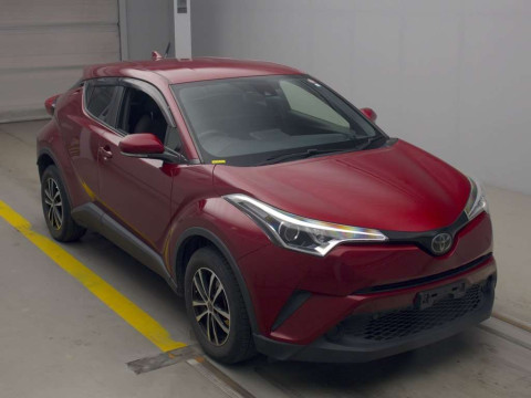 2016 Toyota C-HR NGX50[2]