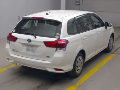 2018 Toyota Corolla Fielder NKE165G[1]