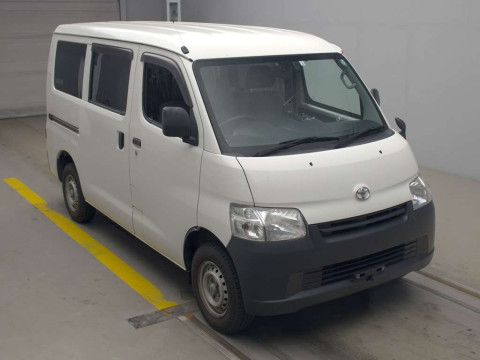 2020 Toyota Townace Van S402M[2]