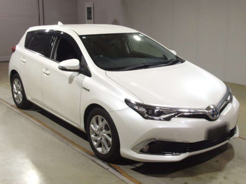 2018 Toyota Auris ZWE186H[2]