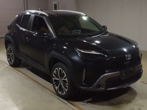 2022 Toyota YARIS CROSS MXPJ10[2]