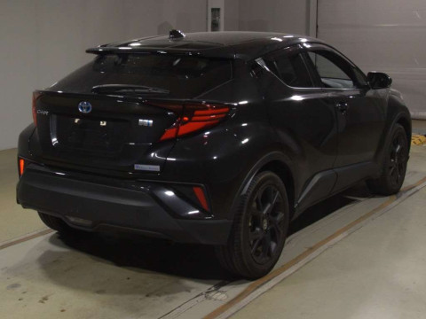 2021 Toyota C-HR ZYX11[1]