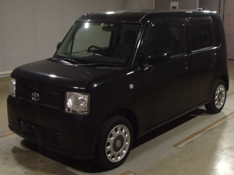 2015 Toyota Pixis Space L585A[0]