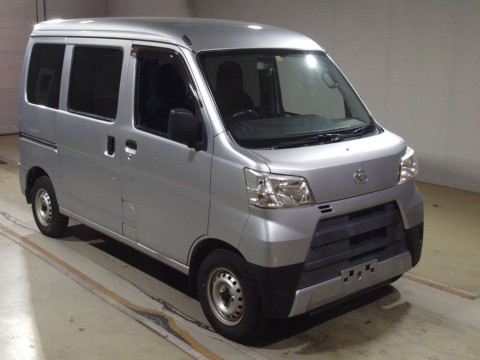 2018 Daihatsu Hijet Cargo S331V[2]