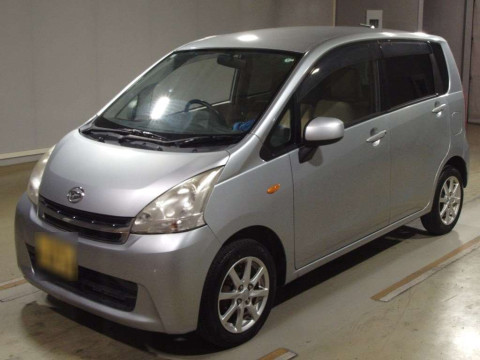 2011 Daihatsu Move LA100S[0]