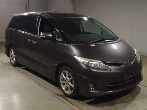 2011 Toyota Estima ACR50W[2]