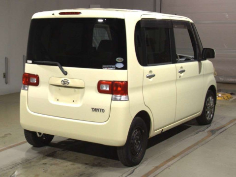 2009 Daihatsu Tanto L375S[1]