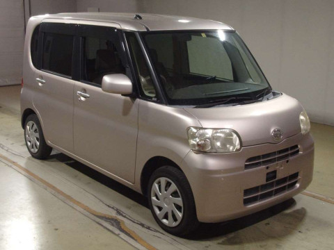 2012 Daihatsu Tanto L375S[2]