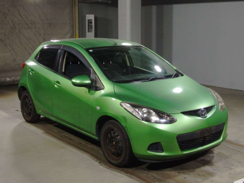 2010 Mazda Demio DE3FS[2]