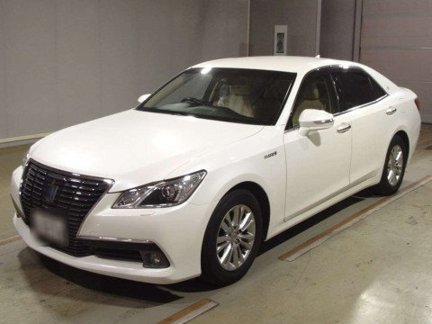 2013 Toyota Crown Hybrid AWS210[0]