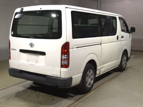 2004 Toyota Hiace Van KDH200V[1]