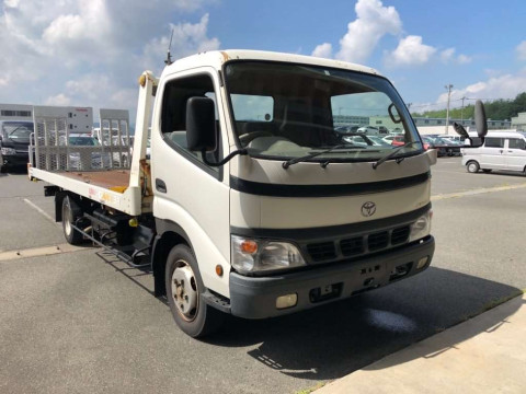 2004 Toyota Dyna Truck BU420[2]