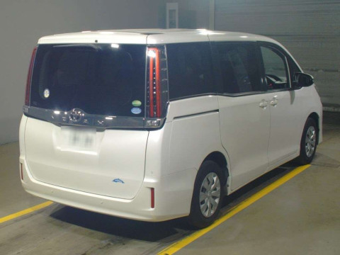 2019 Toyota Noah ZRR80G[1]