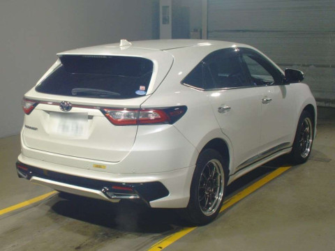 2017 Toyota Harrier ZSU60W[1]